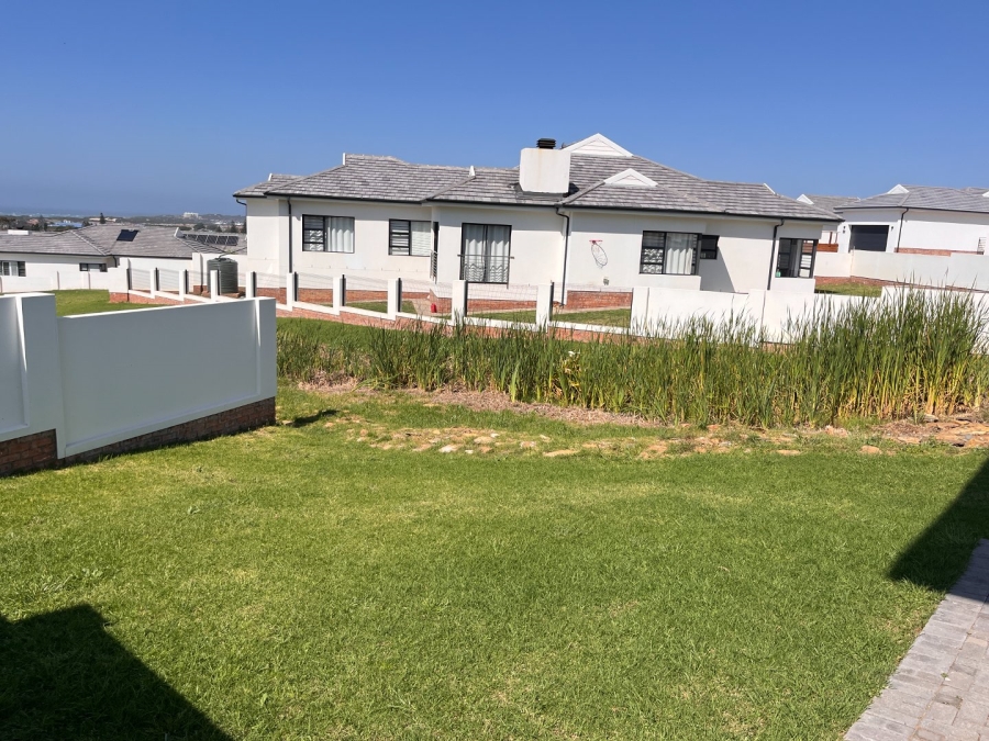 3 Bedroom Property for Sale in Jeffreys Bay Central Eastern Cape